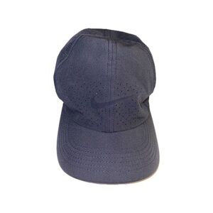 Nike Adult Unisex Court Heritage86 Cap in Navy Blue AS IS